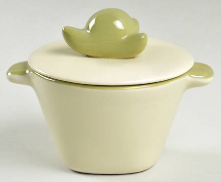 WIN14 Covered Soup Bowl