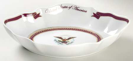The White House Collection 8" Oval Scalloped Bowl