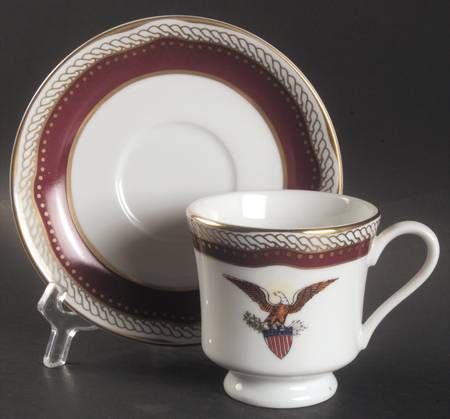 The White House Collection Footed Cup & Saucer Set