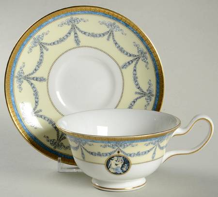 Madeleine Peony Shape Footed Cup & Saucer Set
