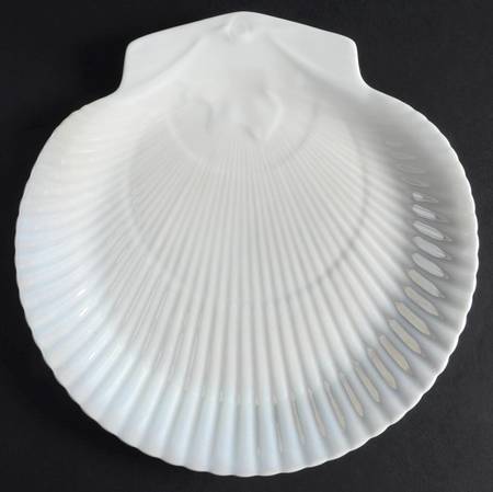 Nautilus Lustre Salad Plate