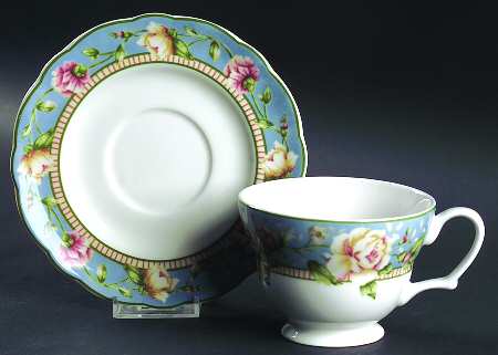 Jessica Footed Cup & Saucer Set