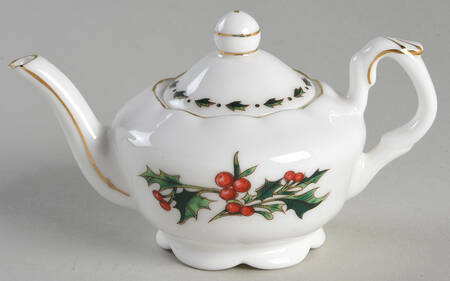 A Cup of Christmas Tea Toy Teapot & Lid