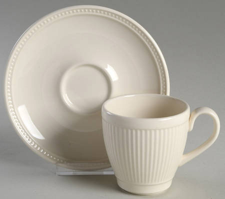 Windsor Flat Cup & Saucer Set