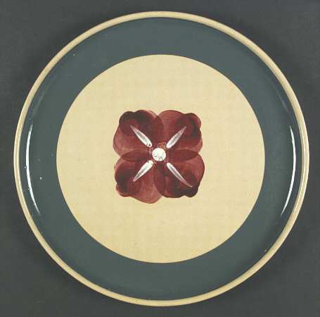 Cross Hatch Pansy by Watt Pottery