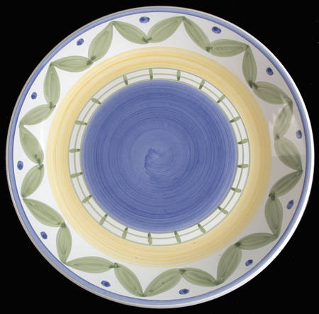 Marisol 14" Chop Plate (Round Platter)