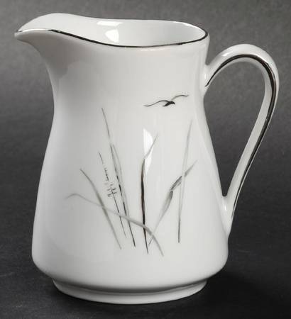 WIG13 Creamer
