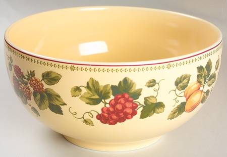 Floral Manor 8" Round Vegetable Bowl