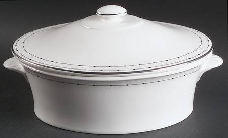 Parade Oval Covered Vegetable