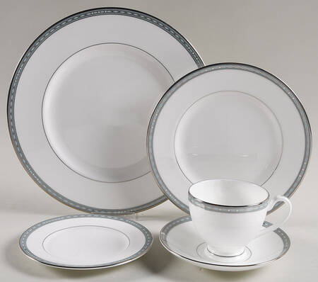 Pavia 5 Piece Place Setting