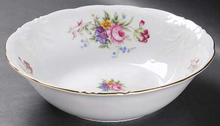 WAV45 9" Round Vegetable Bowl