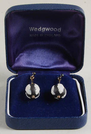 Jasperware Jewelry Earring Pair