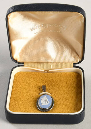 Jasperware Jewelry Silverplate Pendant
