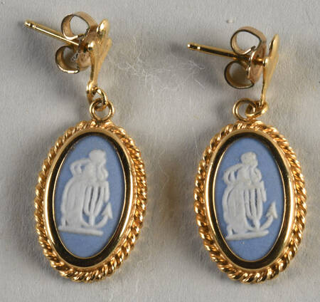 Jasperware Jewelry (Pair) Gold Plate Earrings