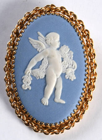 Jasperware Jewelry Goldplate Brooch