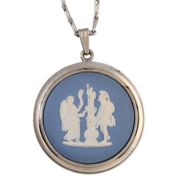 Jasperware Jewelry Round Silverplate Necklace