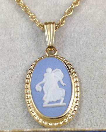 Jasperware Jewelry Goldplate Necklace with Pendant