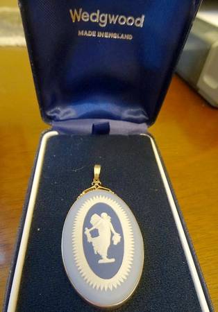 Jasperware Jewelry Petite Pendant