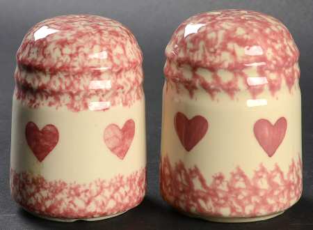 Rose Sponge Salt & Pepper Set