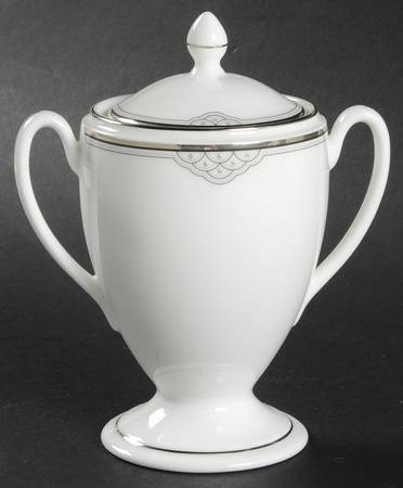Chiffonier Sugar Bowl & Lid