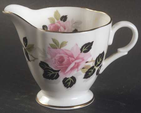 576-52 Mini Creamer by Windsor (England)