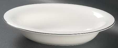 Petal Lattice 9" Oval Vegetable Bowl