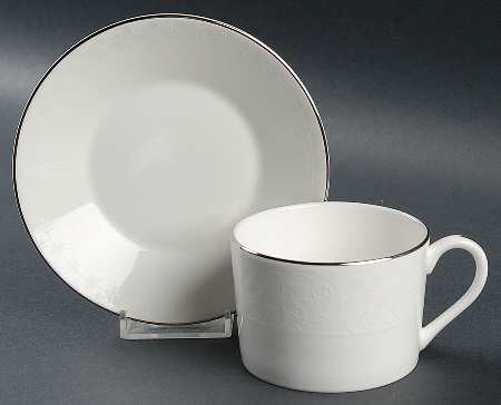 Petal Lattice Flat Cup & Saucer Set