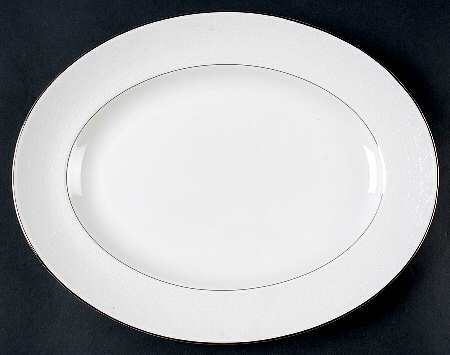 Petal Lattice 13" Oval Serving Platter