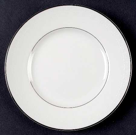 Petal Lattice Bread & Butter Plate