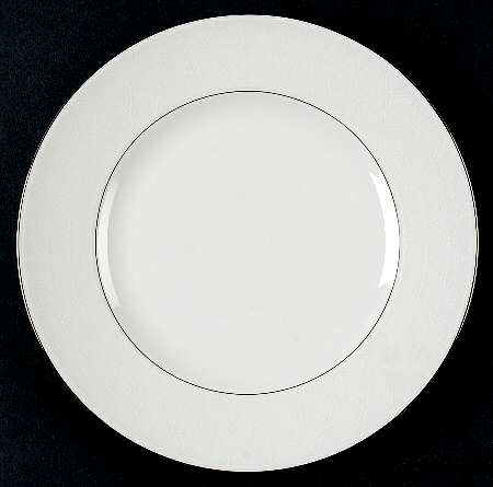 Petal Lattice Salad Plate