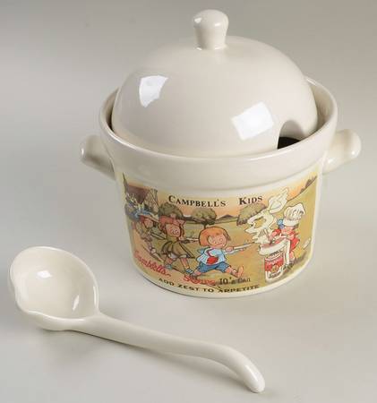 Campbell Co Tureen & Lid w/Ladle
