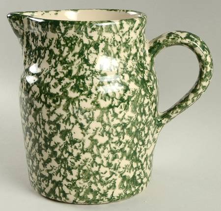 Green Sponge 72 Oz Pitcher