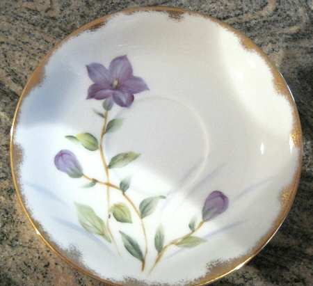 2452 Saucer