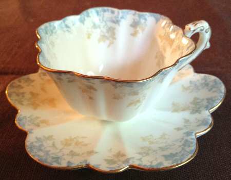 5045 Flat Cup & Saucer Set