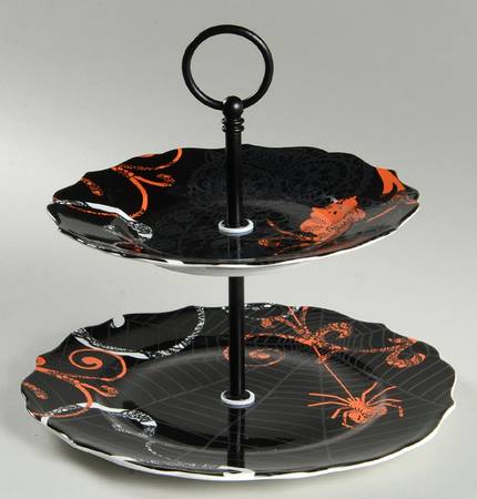 Spooky 2 Tiered Serving Tray (Dinner & Salad Plate)