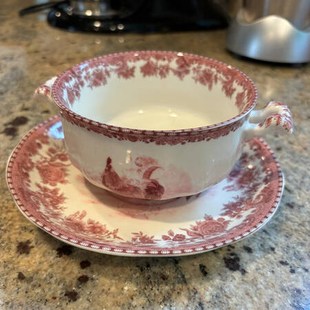 WJA4 Flat Cream Soup Bowl & Saucer Set by William James