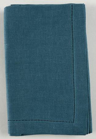 Fine Linens, Napkins (4 Pack) 20" x 20" Peacock Napkin