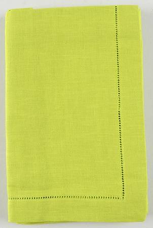 Fine Linens, Napkins (4 Pack) 20" x 20" Apple Napkin