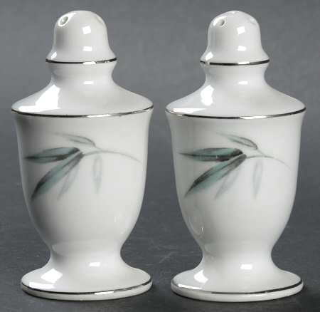 Mandarin Salt & Pepper Set