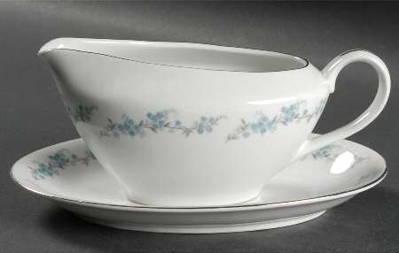 Nancy (Center Design) Gravy Boat & Underplate/Relish