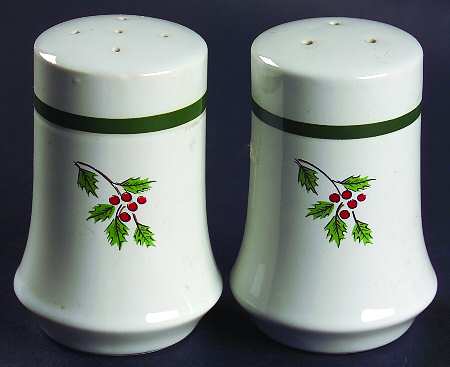 Noel Salt & Pepper Set