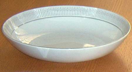 Moderne 9" Round Vegetable Bowl