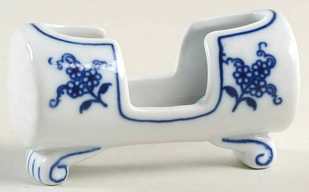 Blue Onion Toothpick Holder