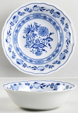 Blue Onion 8" Round Vegetable Bowl