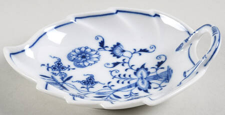 Blue Onion 5" Leaf Dish