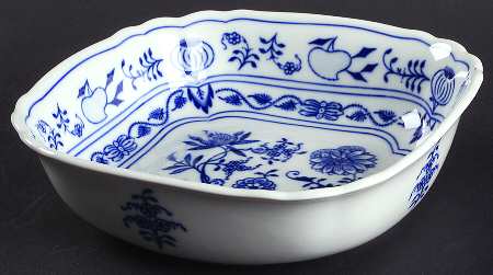 Blue Onion 7" Square Salad Serving Bowl