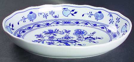 Blue Onion 11" Oval Vegetable Bowl