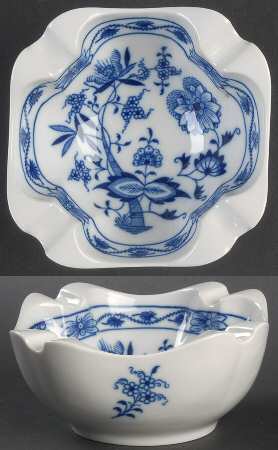 Blue Onion 4" Square Ashtray