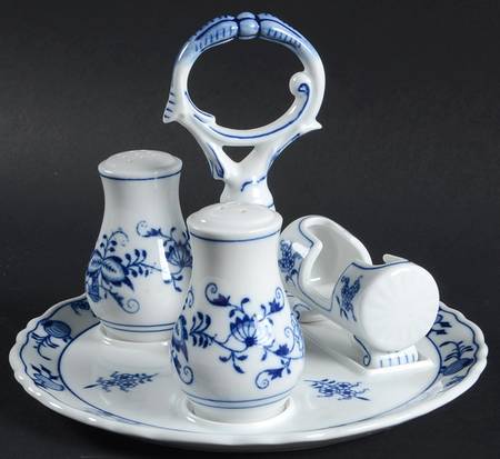 Blue Onion Salt & Pepper, Toothpick Holder & Tray Set