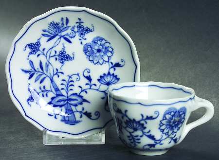Blue Onion Flat Demitasse Cup & Saucer Set